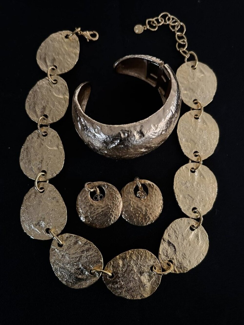Hammered-metal Jewelry Set